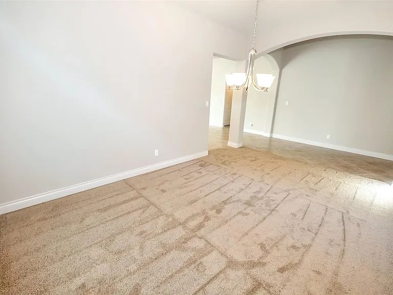 2911 River Flower Ln — Photo 4