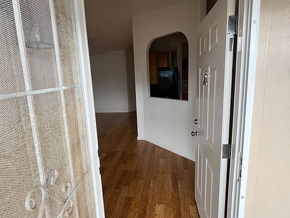 4th image of 1219 E Barham Dr E #81