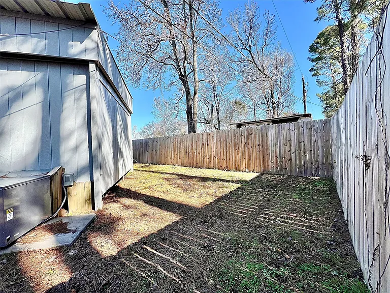 1508 Darden Dr — Photo 11