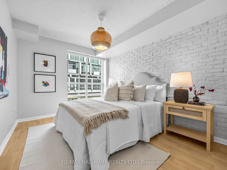 311 Richmond St E #303 — Photo 12