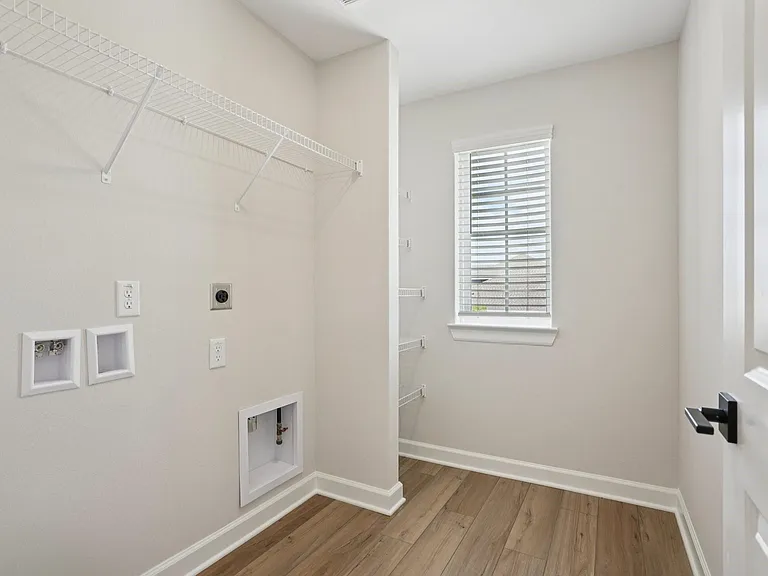 1006 Whispering Winds Dr — Photo 15
