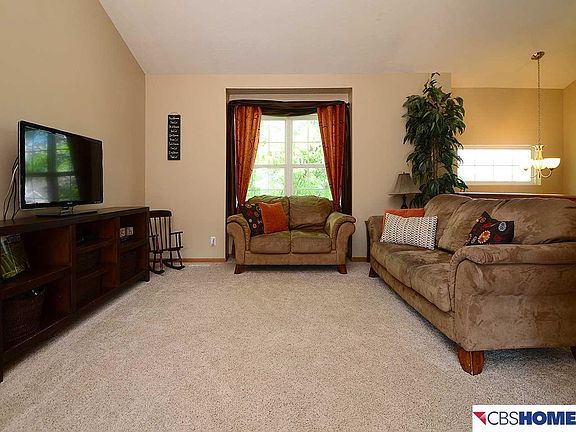 5th image of 13609 S 27th St