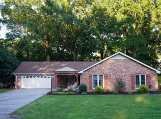 1035 Foothills Dr, Kernersville, NC 27284