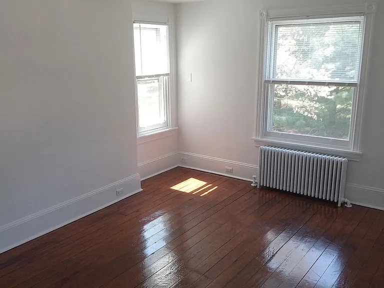 1000 S Broad St — Photo 24