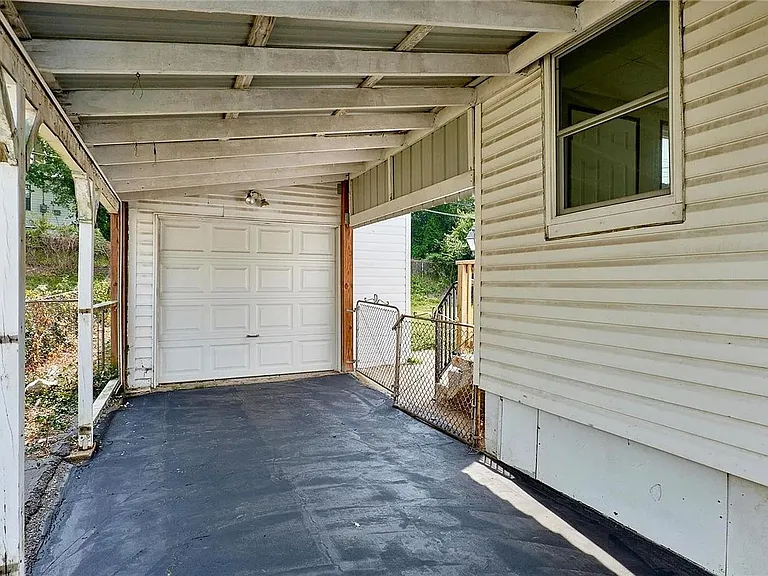 6108 Eaton Dr — Photo 8