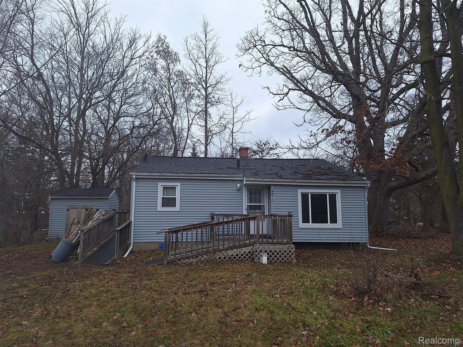 4072 Brown St photo 1