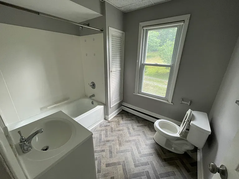 205 Park Ave #205 — Photo 3