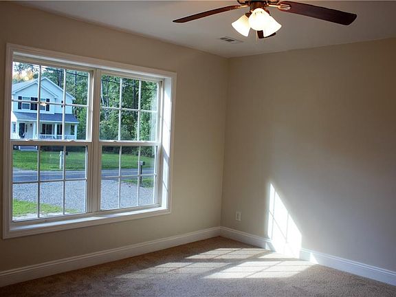 4th image of 2043 Lillaston Ln