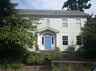 2068 Interlaken Pl E, Seattle, WA 98112