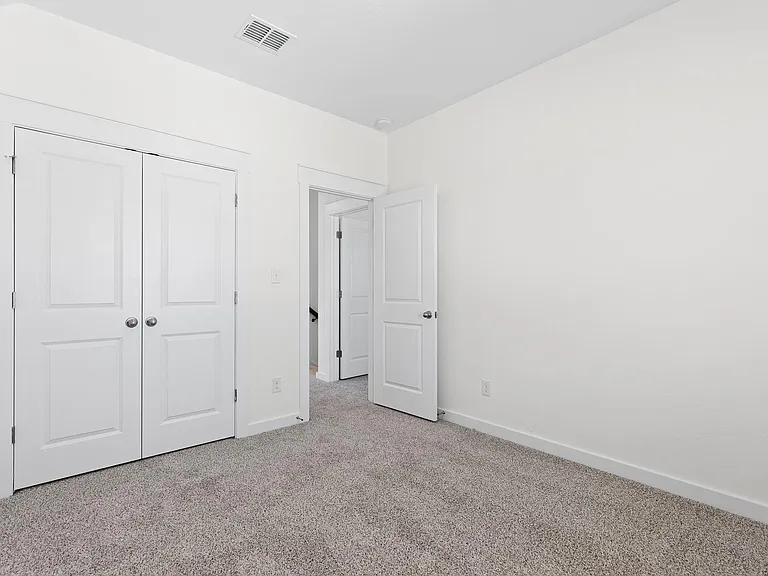 120 Hartson Dr — Photo 28