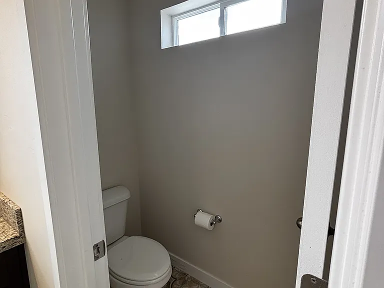 4478 W 2550 N — Photo 32