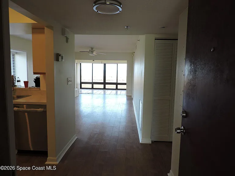 6240 Mirror Lake Dr #201 — Photo 3