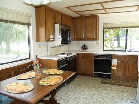 5th image of 876 Pebble Beach Dr