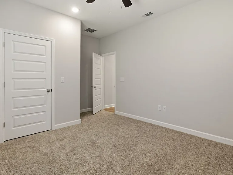6434 Kylito Cir — Photo 27