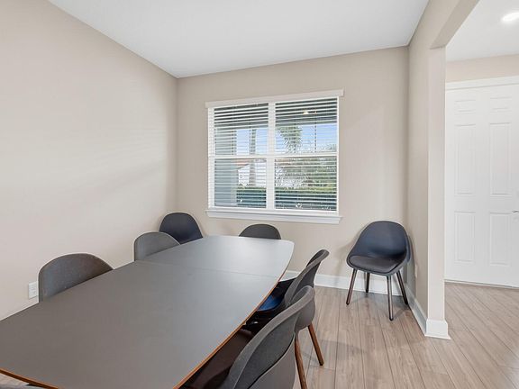 3rd image of 13742 Green Hammock Pl