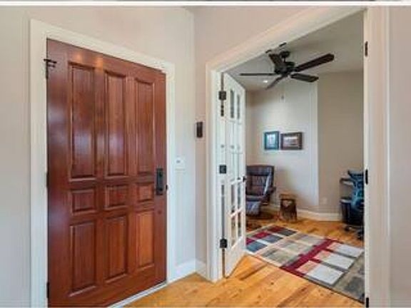 5th image of 8701 Fescue Ct