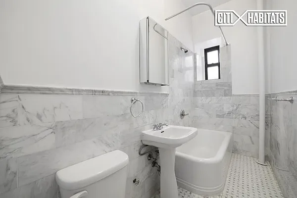 Rented by Citi Habitats | media 25