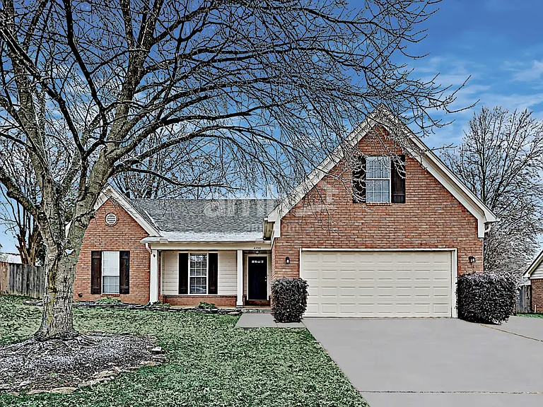 4135 Meadowfield Ln — Photo 1