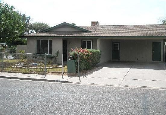 1st image of 963 E 9th Ave