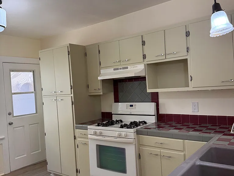 310 Ximeno Ave #A — Photo 4