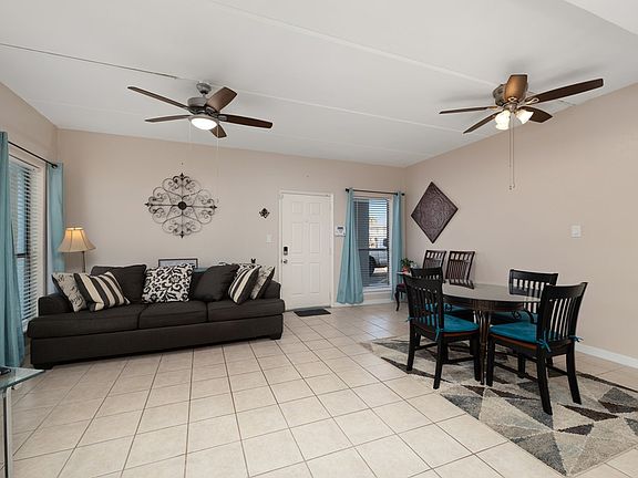 3rd image of 123 E Retama St #102