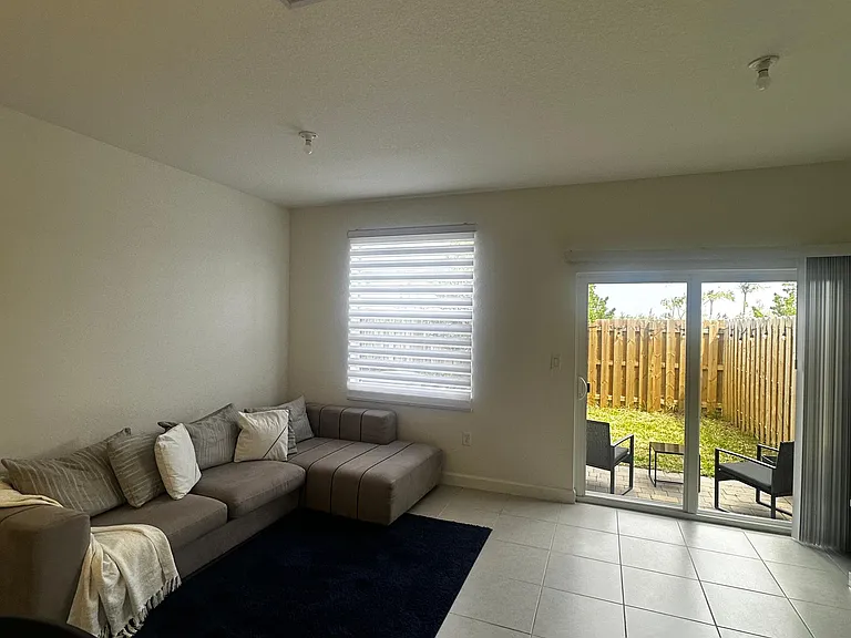 2811 SE 26th Ave — Photo 8