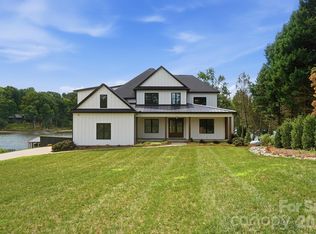 110 Zwilling Ct, Troutman, NC 28166