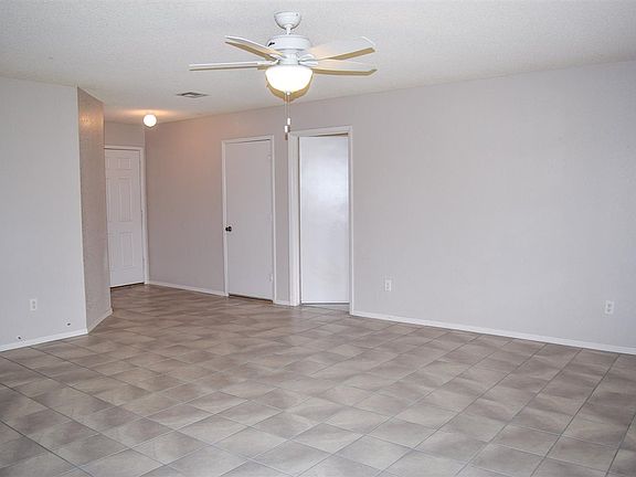 4th image of 11363 E 27th Pl