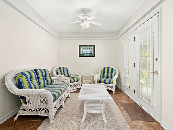 5th image of 8629 Hickory Creek Ln