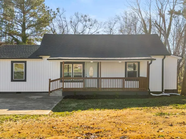 320 Carney St, Drayton, SC 29333