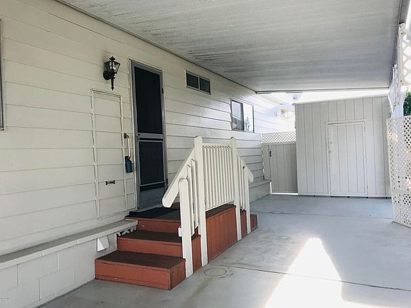 5th image of 53 Thackery Ct #53