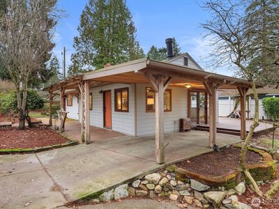 15760 Meridian Avenue N, Seattle, WA, 98133