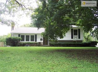 2721 S Westport Rd, Independence, MO 64052