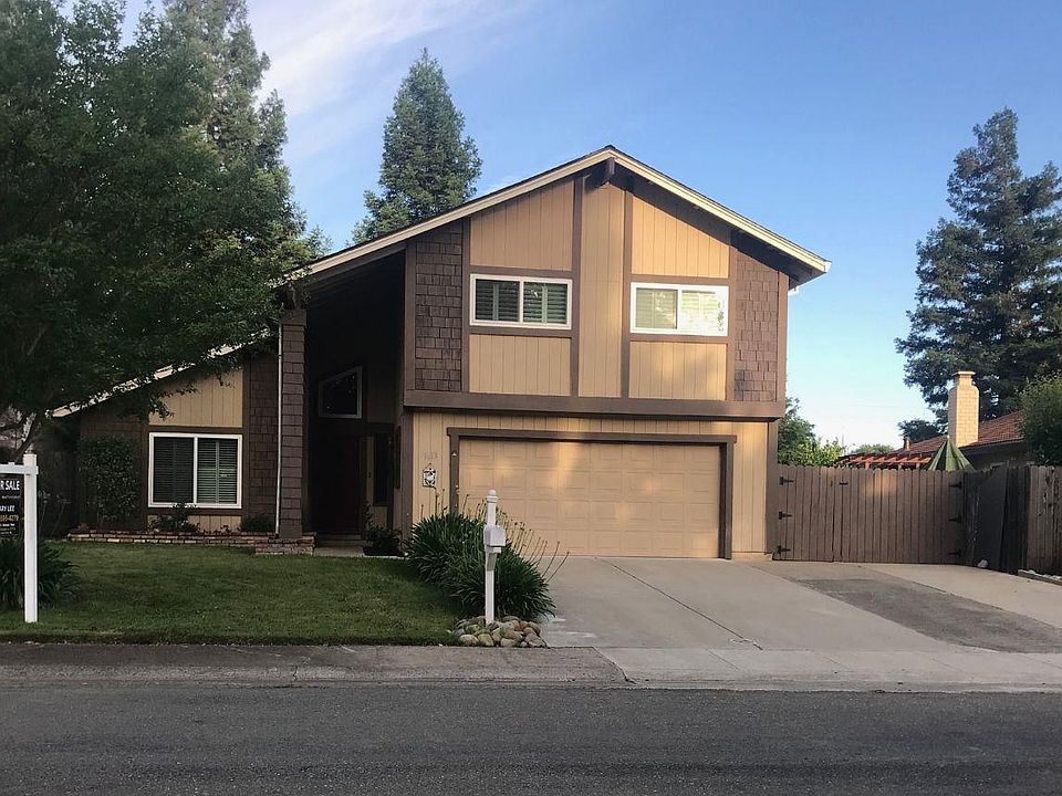 2nd image of 7413 Hollyhock Ct