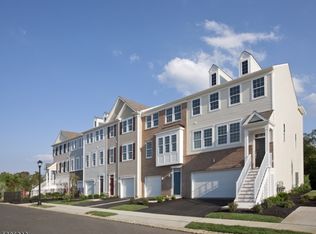 86 Albert Ct #602, Randolph, NJ 07869