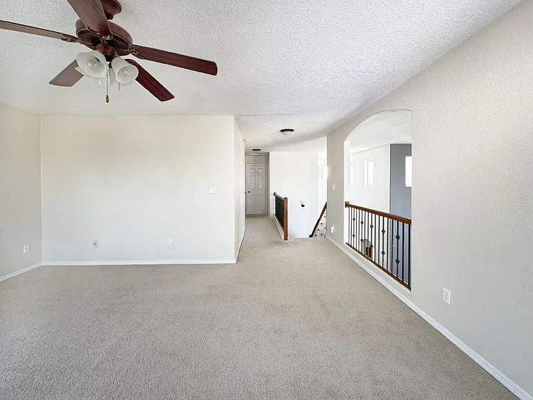 2036 Violeta Way SE — Photo 13
