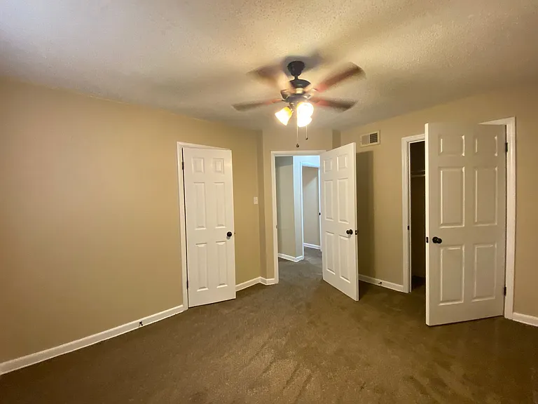 115 Meadow Park Dr — Photo 9