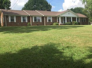 624 Everett Rd, Knoxville, TN 37934