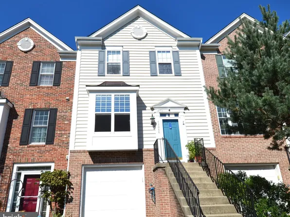 43088 Francis Sq, Chantilly, VA 20152