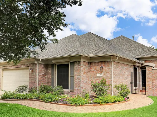 2342 Fairway Pointe Dr, League City, TX 77573