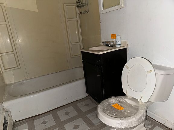 4th image of 14600 S California Ave