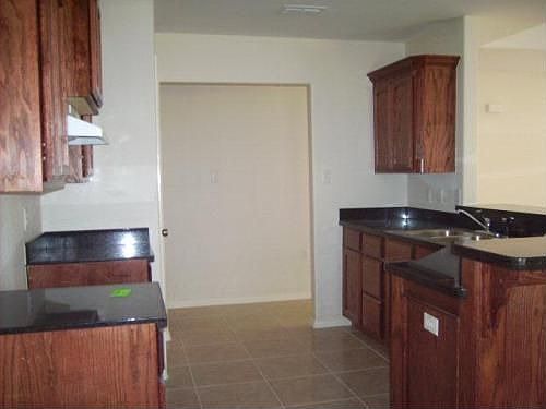 2nd image of 2101 Sunrise Ave