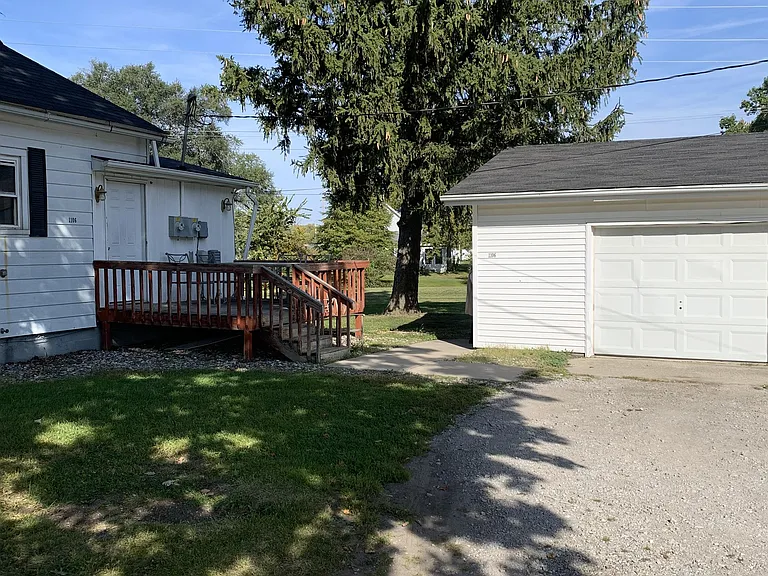 1106 W Auburn Dr — Photo 12