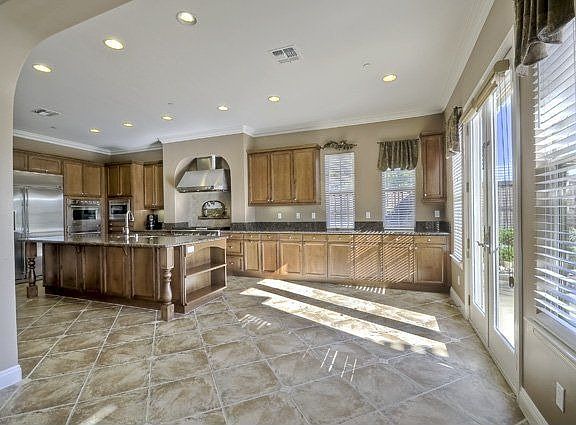 Gourmet Kitchen