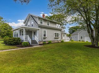 45 Post Rd, North Hampton, NH 03862