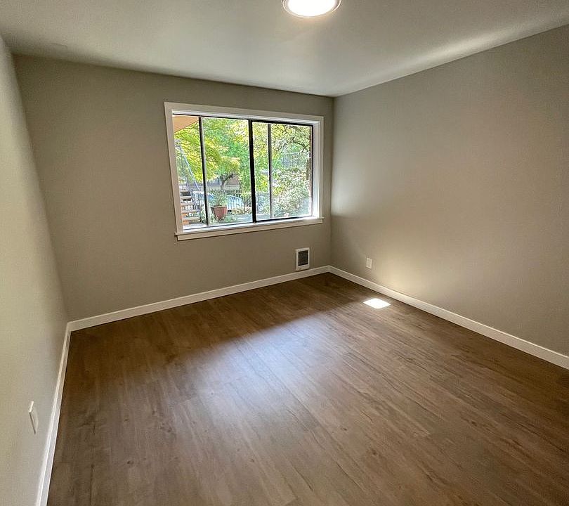 Bonneville Apartments 600 E Denny Way Seattle WA Zillow