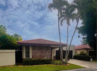 6926 Palmar Ct, Boca Raton, FL 33433