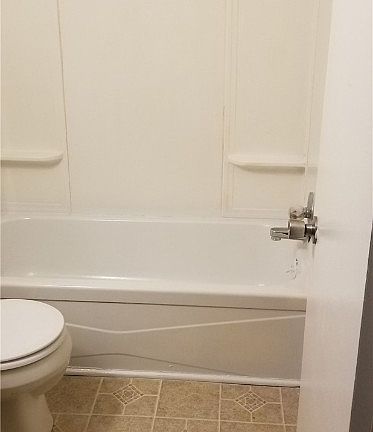 3rd image of 200 Post Ave #1