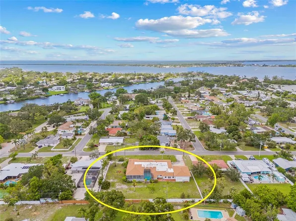 6103 6th Ave NW, Bradenton, FL 34209