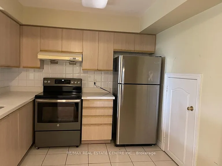 117 Omni Dr #20 — Photo 6